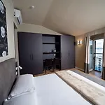 Hotel Paradiso