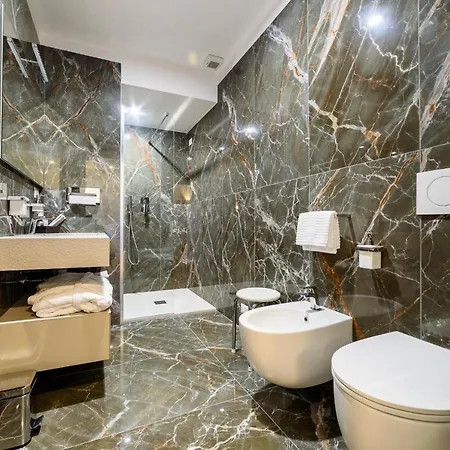 Paradiso Hotel Arona