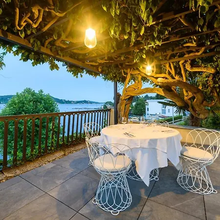 Paradiso Hotel 4*