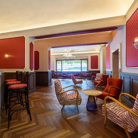 Hotel Paradiso
