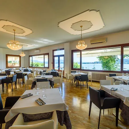 Paradiso Hotel 4*