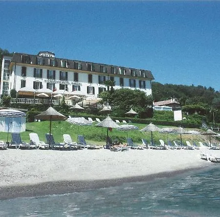Paradiso 4*